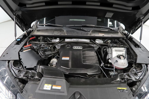 2022 Audi Q5 с пробегом 65 982 км