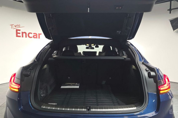 2023 BMW X4 с пробегом 57 043 км