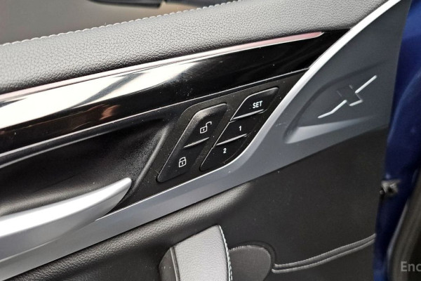 2023 BMW X4 с пробегом 38 055 км