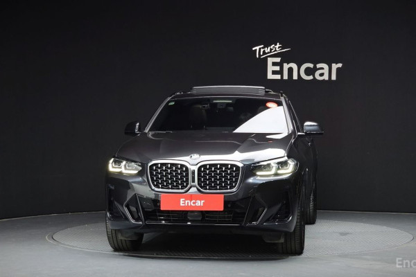 2023 BMW X4 с пробегом 17 506 км