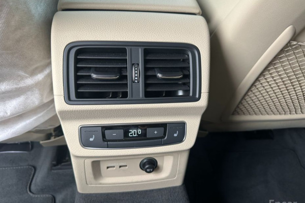 2023 Audi Q5 с пробегом 13 000 км