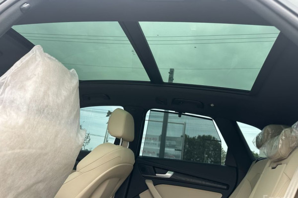 2023 Audi Q5 с пробегом 13 000 км