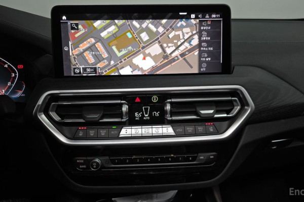 2025 BMW X4 с пробегом 9 160 км