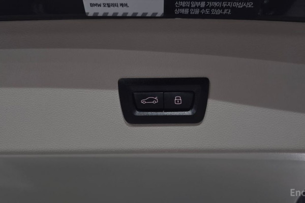 2025 BMW X4 с пробегом 9 160 км