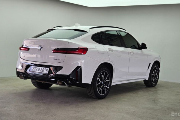 2023 BMW X4 с пробегом 20 453 км