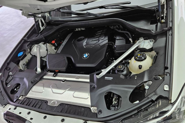 2023 BMW X4 с пробегом 20 453 км