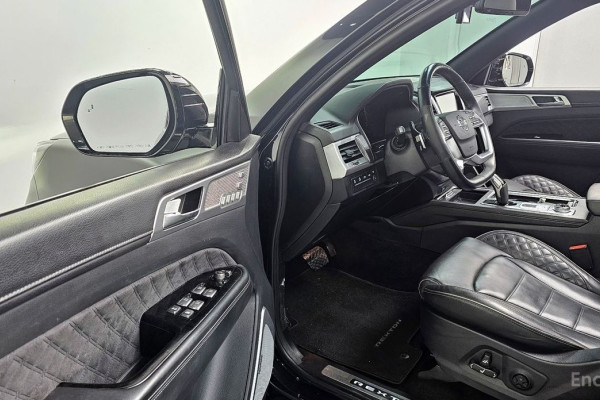 2022 KG Mobility Rexton с пробегом 68 683 км