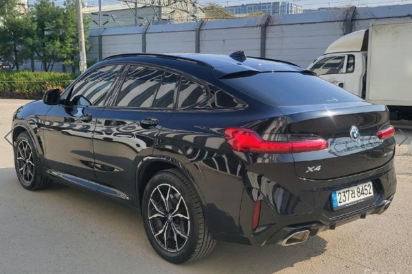 2023 BMW X4 с пробегом 43 234 км