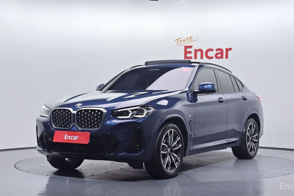 2025 BMW X4 с пробегом 8 063 км