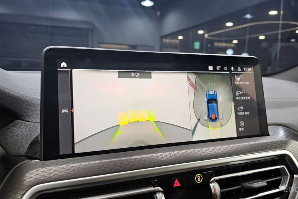 2025 BMW X4 с пробегом 8 063 км