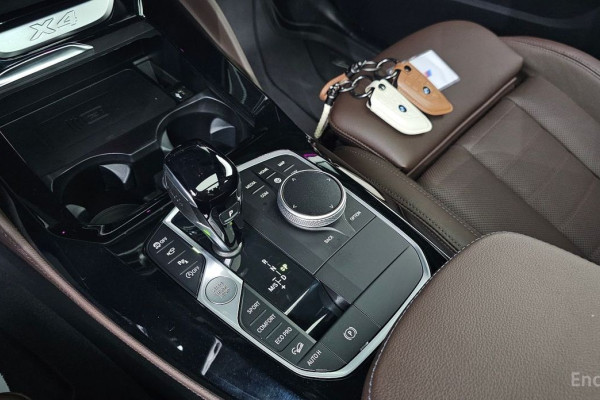 2025 BMW X4 с пробегом 5 035 км