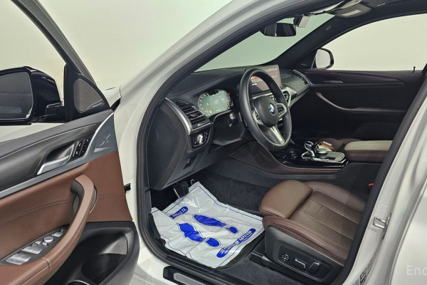 2025 BMW X4 с пробегом 5 035 км