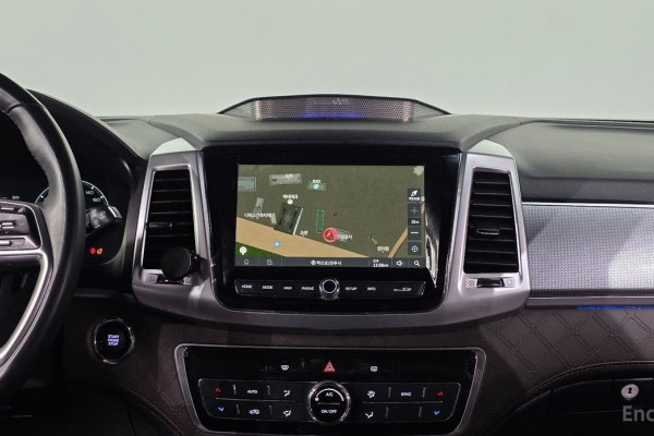 2022 SsangYong Rexton с пробегом 51 020 км