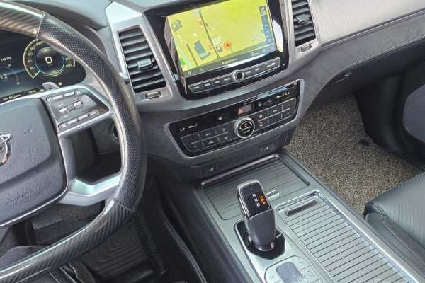 2021 SsangYong Rexton с пробегом 90 000 км