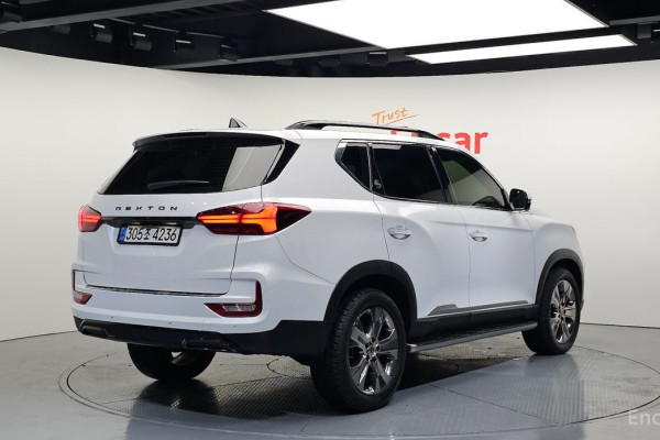 2022 SsangYong Rexton с пробегом 70 023 км