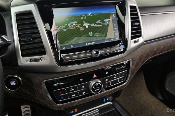 2022 SsangYong Rexton с пробегом 70 023 км