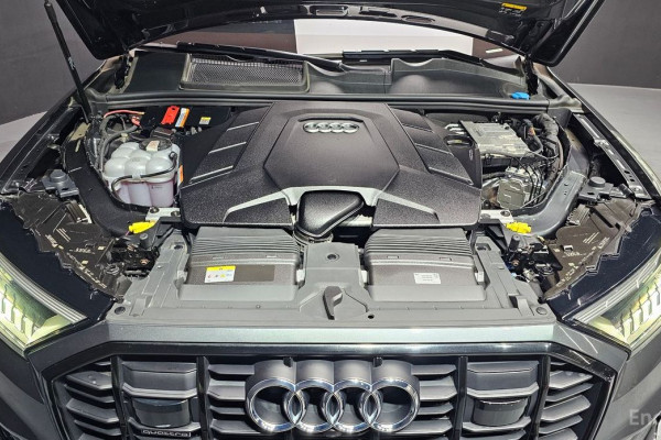 2022 Audi Q7 с пробегом 65 782 км