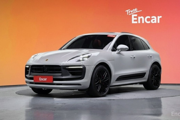2022 Porsche Macan с пробегом 46 195 км