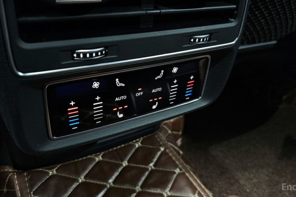 2023 Audi Q7 с пробегом 25 592 км