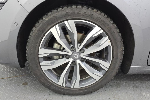 2021 Renault Samsung SM6 с пробегом 65 257 км