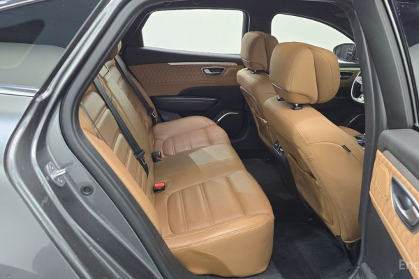 2021 Renault Samsung SM6 с пробегом 65 257 км