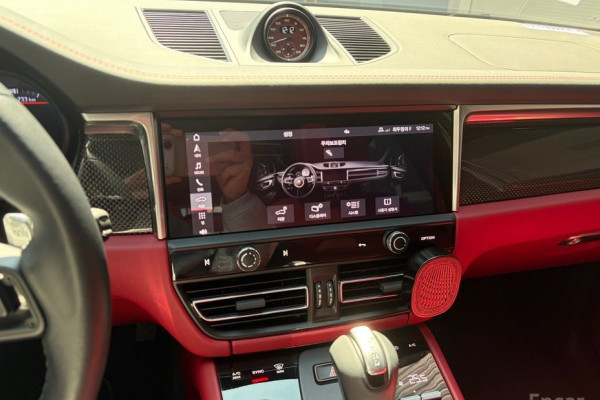 2022 Porsche Macan с пробегом 11 161 км