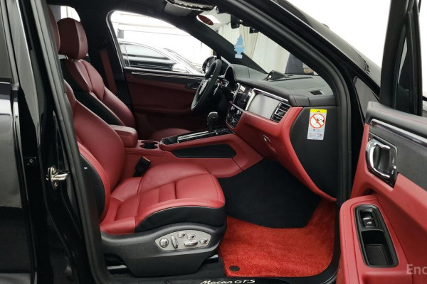 2022 Porsche Macan с пробегом 19 871 км