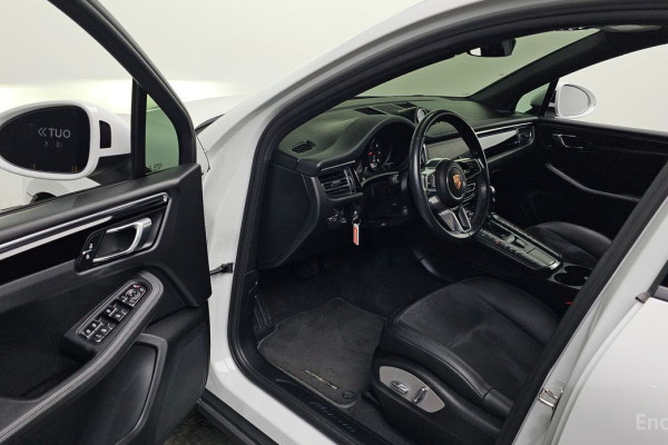 2020 Porsche Macan с пробегом 81 794 км