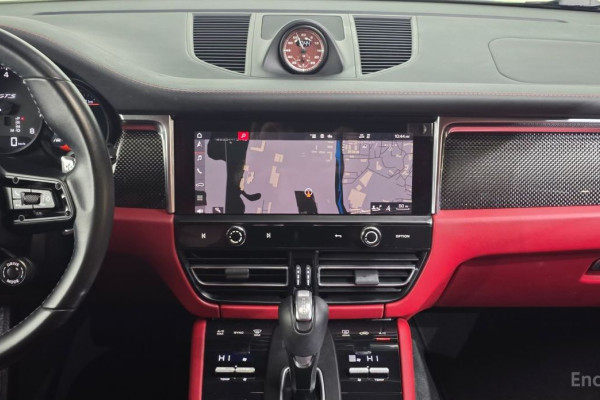 2022 Porsche Macan с пробегом 46 195 км