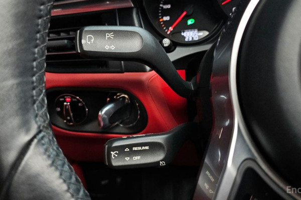 2021 Porsche Macan с пробегом 48 865 км