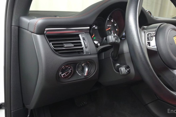 2021 Porsche Macan с пробегом 54 258 км