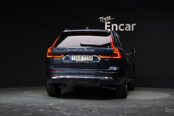 2021 Volvo XC60 с пробегом 22 842 км