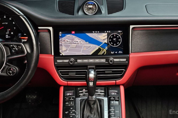 2021 Porsche Macan с пробегом 48 865 км