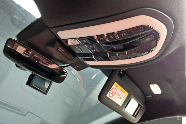 2021 Porsche Macan с пробегом 48 865 км