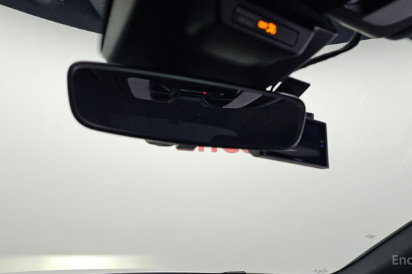 2020 Porsche Macan с пробегом 81 794 км