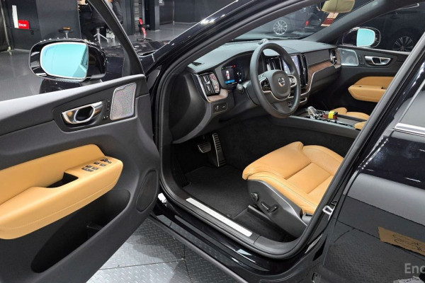 2022 Volvo XC60 с пробегом 59 258 км