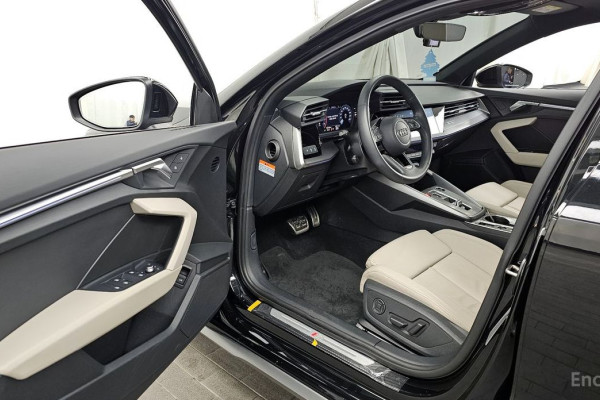 2023 Audi A3 с пробегом 30 049 км