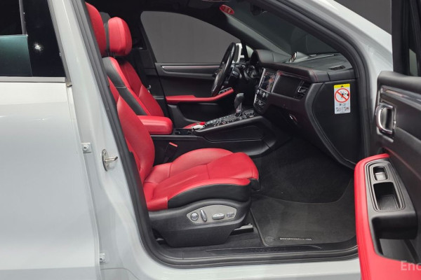 2021 Porsche Macan с пробегом 47 922 км