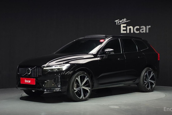 2021 Volvo XC60 с пробегом 33 635 км