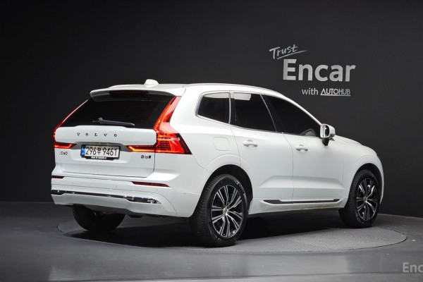 2022 Volvo XC60 с пробегом 29 655 км