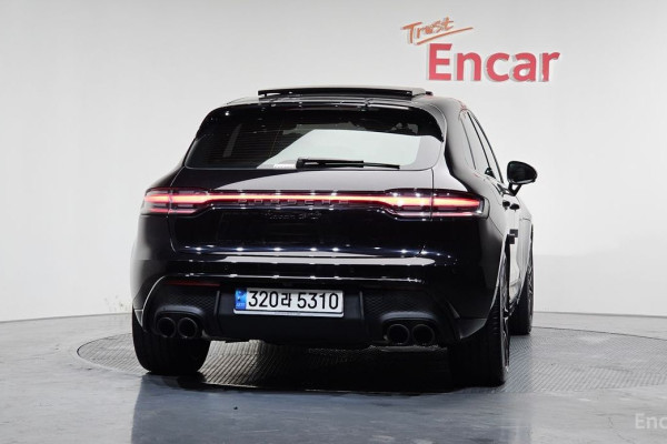 2023 Porsche Macan с пробегом 28 953 км