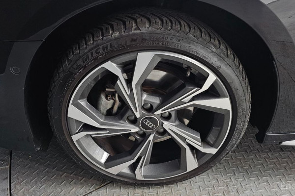 2023 Audi A3 с пробегом 23 571 км