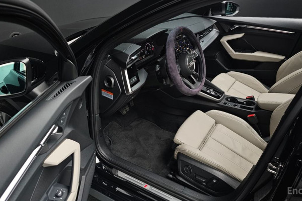 2023 Audi A3 с пробегом 23 571 км