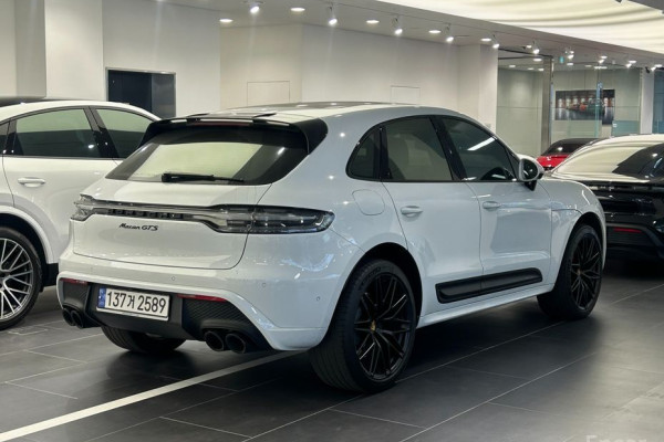 2022 Porsche Macan с пробегом 30 468 км