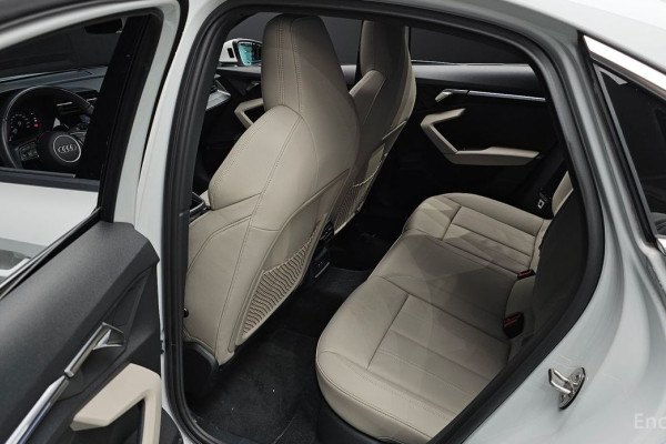 2023 Audi A3 с пробегом 17 928 км