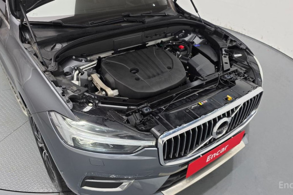 2021 Volvo XC60 с пробегом 55 341 км