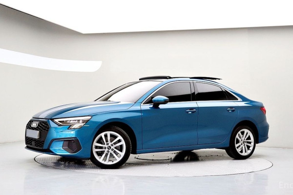 2023 Audi A3 с пробегом 22 133 км