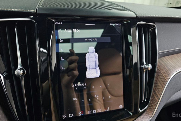 2022 Volvo XC60 с пробегом 29 655 км