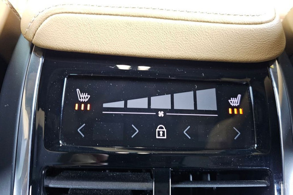 2022 Volvo XC60 с пробегом 29 655 км