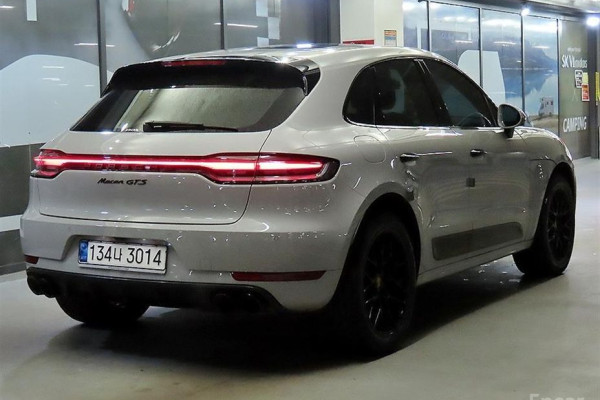 2020 Porsche Macan с пробегом 29 702 км